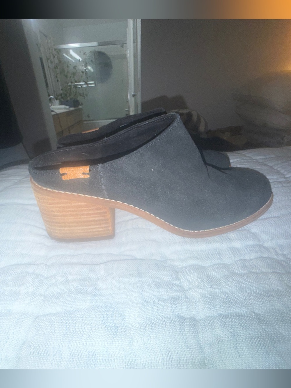 TOMS Women's Black and Brown Casual Slip-On Moccasins